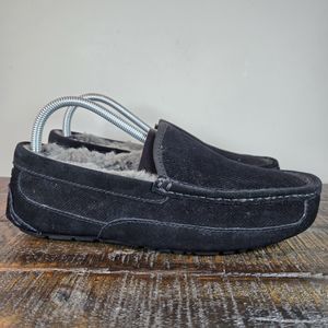UGG Ascot Mens Size 7 Corduroy Moccasin Wool Fluffy Slippers Shoes Black